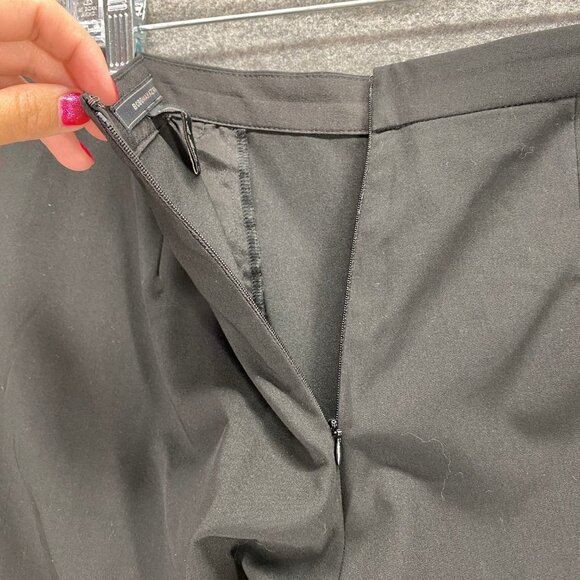 BCBGMAXAZRIA Pants Women 8 Black Pleated Pockets Straight Back Zip High-Rise - Picture 7 of 13